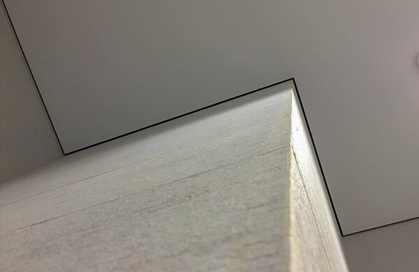 Shadow Ceiling finish concept